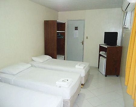 Hotel Pio Teresina Bagian luar foto