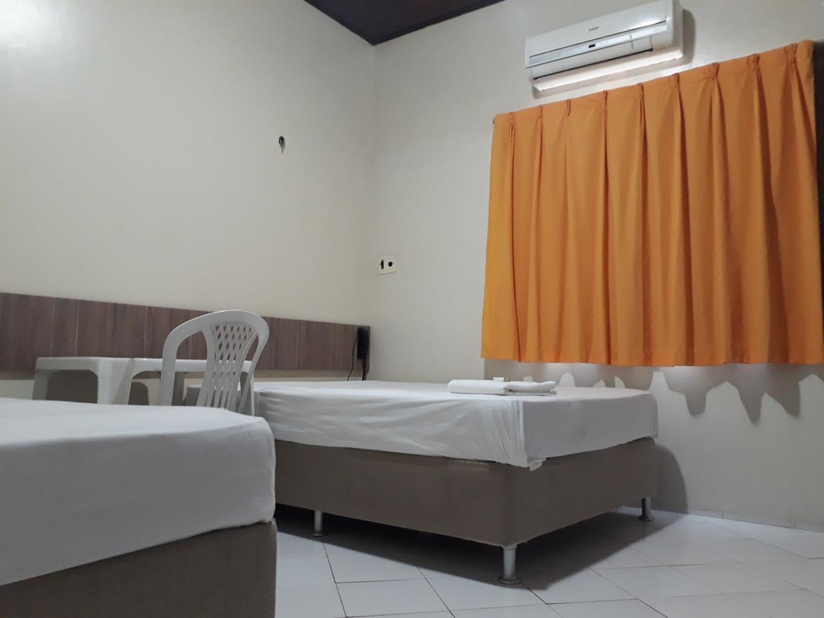 Hotel Pio Teresina Bagian luar foto